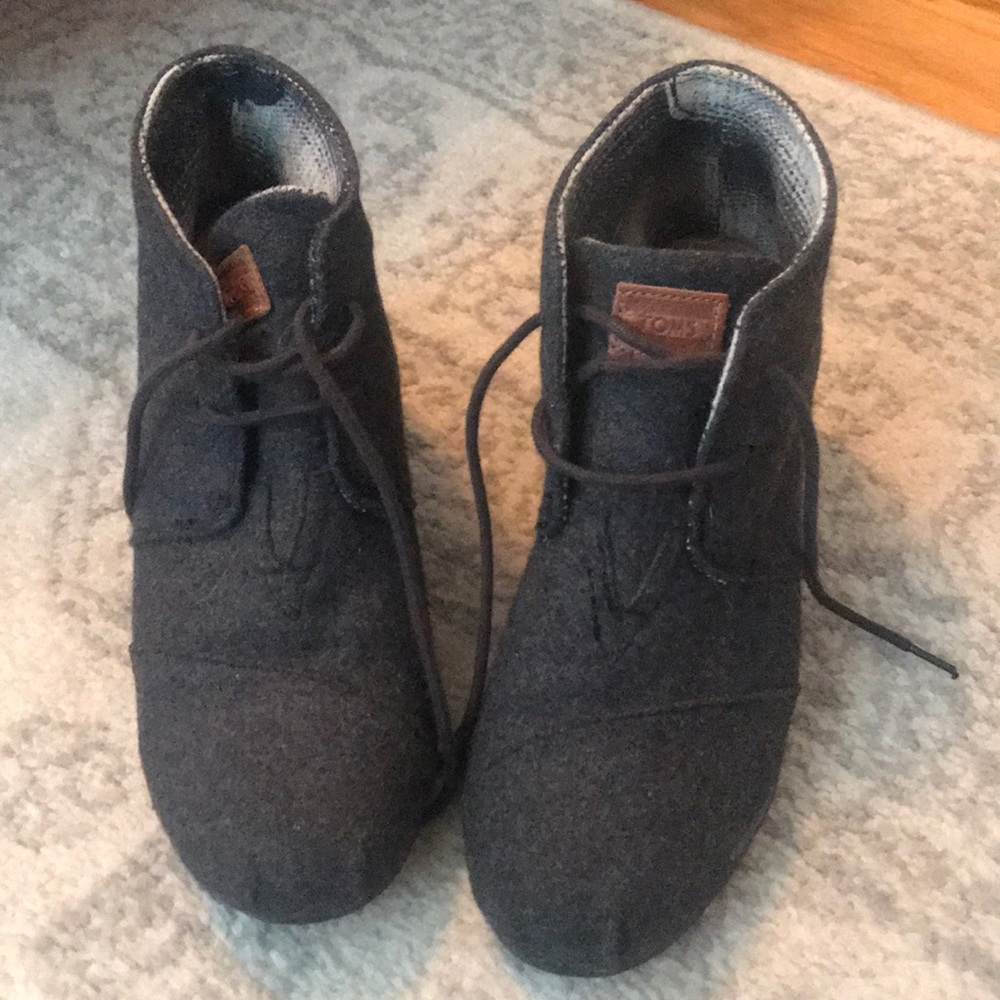 Toms grey wool wedges